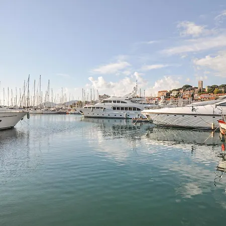 Beautiful In With Kitchen Apartment Cannes